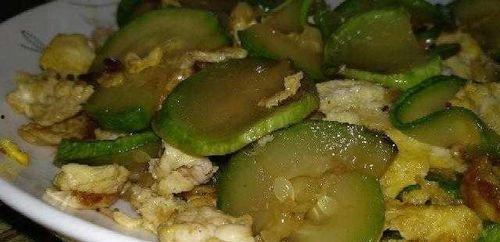 素瓜可以直接吃吗怎么吃,直接食用与创意搭配指南