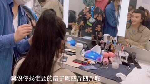 白衣吃瓜,揭秘娱乐圈幕后故事